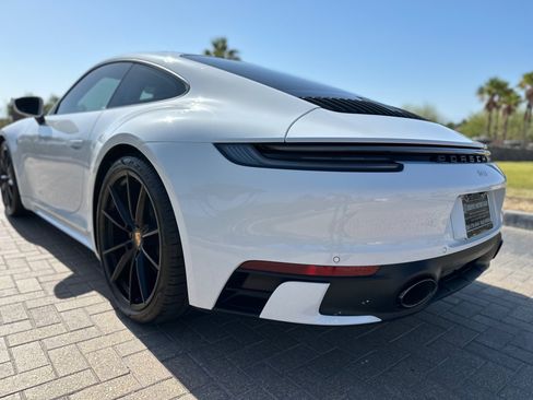 Used 2021 Porsche 911 Carrera RWD image 20