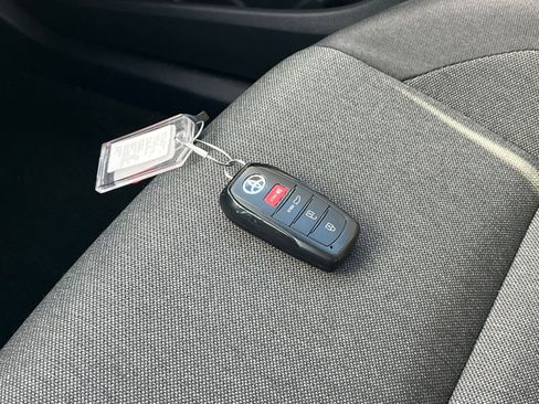 Used 2025 Toyota Camry LE image 22