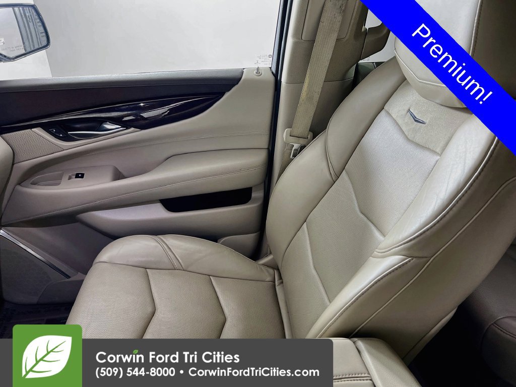 Used 2015 Cadillac Escalade ESV Premium AWD/4WD image 29