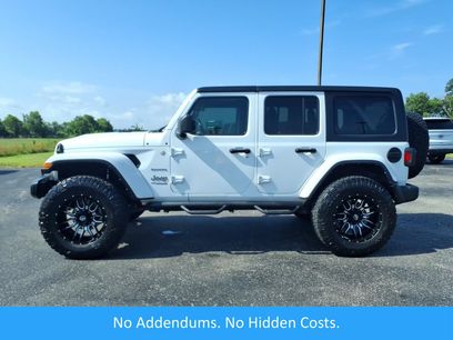 Used 2021 Jeep Wrangler Unlimited Sahara w/ Uconnect 4C Nav & Sound Group