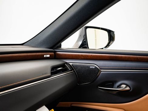 New 2025 Lexus ES 350 Ultra Luxury image 34