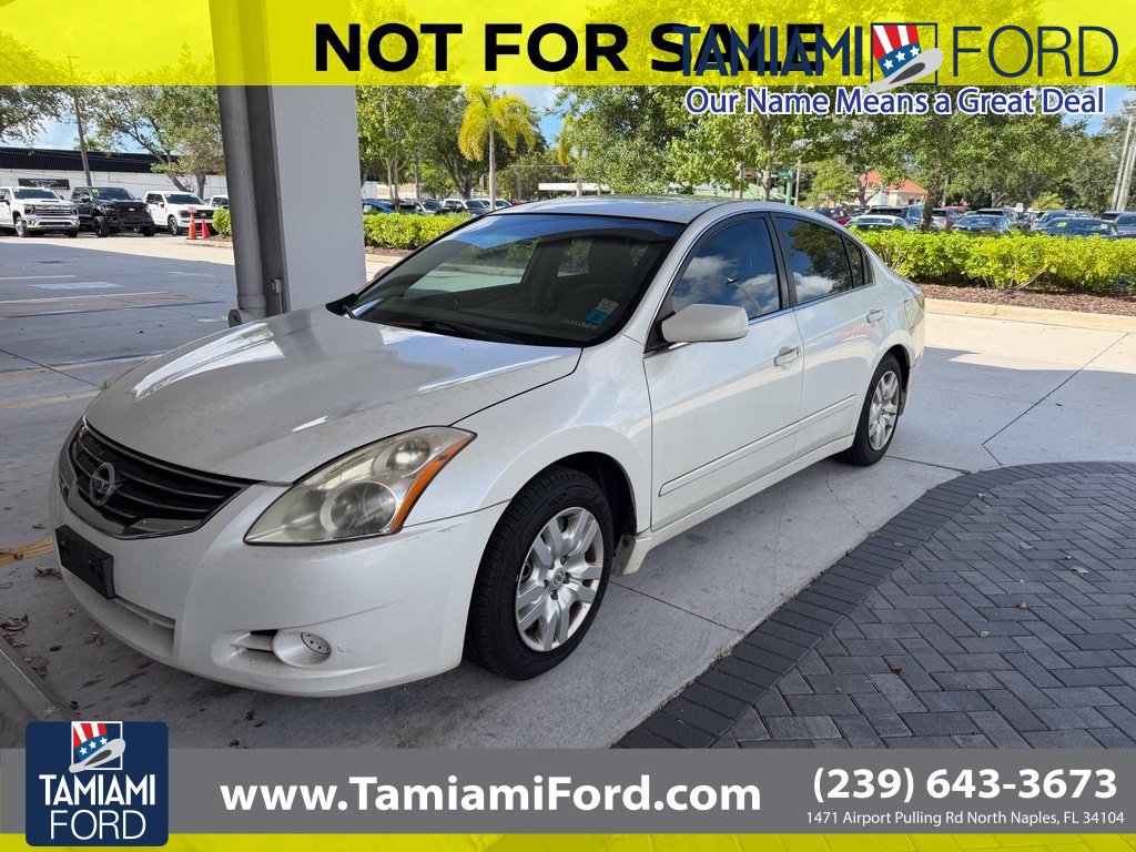 Used 2012 Nissan Altima 2.5 S FWD image 1