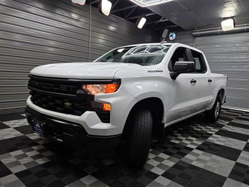 Used 2025 Chevrolet Silverado 1500 W/T AWD/4WD image 37