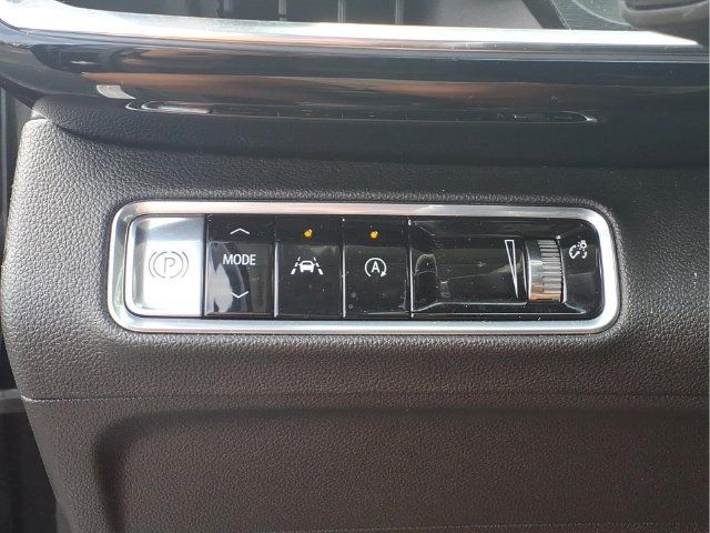 Used 2024 Buick Envision Preferred AWD/4WD image 11