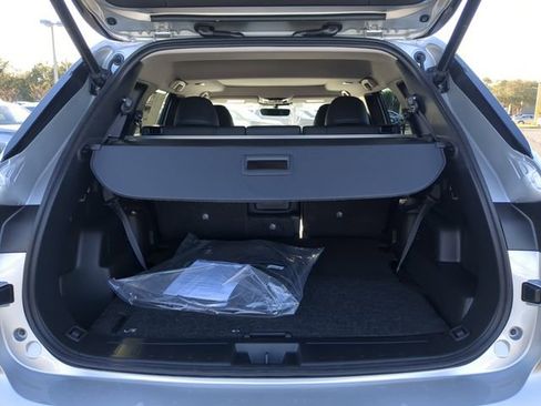 New 2026 Mitsubishi Outlander SEL FWD image 12