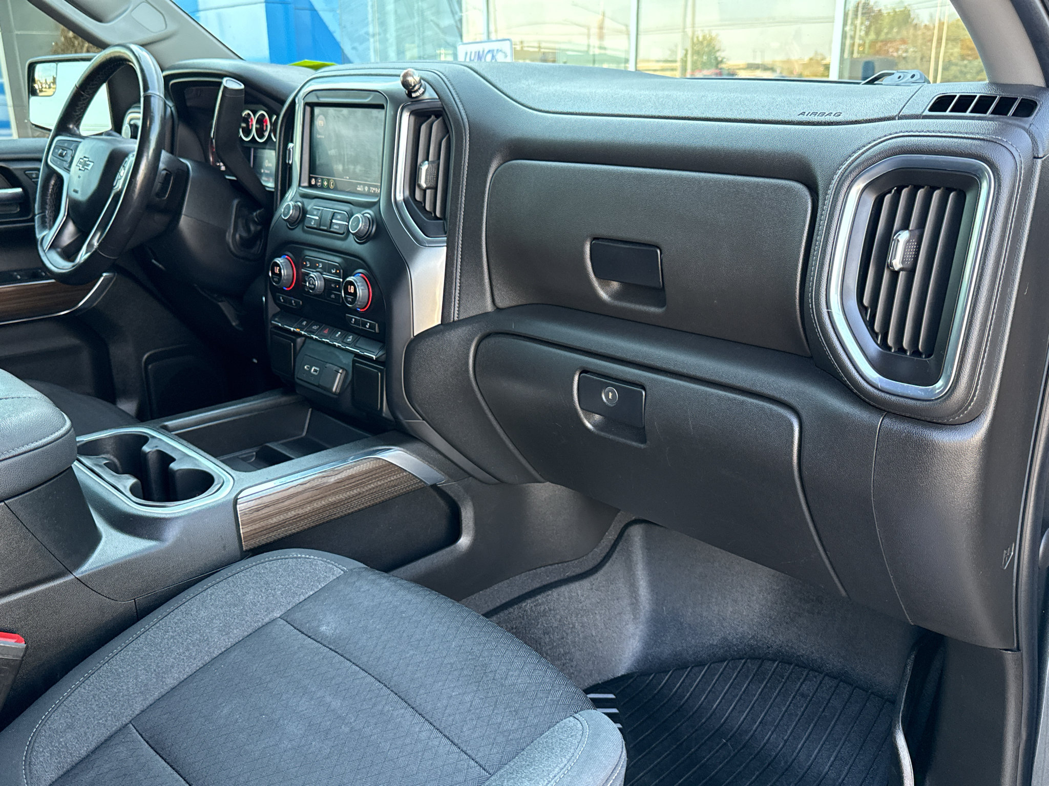 Used 2021 Chevrolet Silverado 1500 RST w/ Z71 Off-Road Package AWD/4WD image 35
