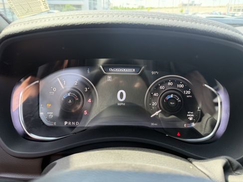 New 2026 RAM 3500 Laramie AWD/4WD image 41