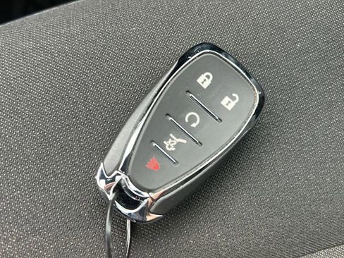 Certified 2023 Chevrolet Equinox RS image 25