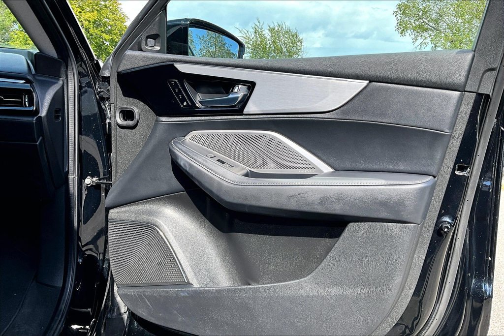Used 2024 Acura MDX w/ Technology Package AWD/4WD image 23