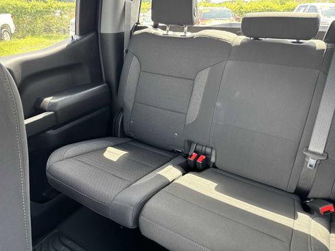 Certified 2025 Chevrolet Silverado 1500 Custom RWD image 4