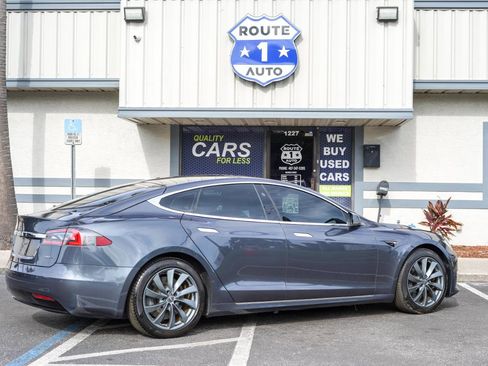 Used 2018 Tesla Model S 100D AWD/4WD image 5