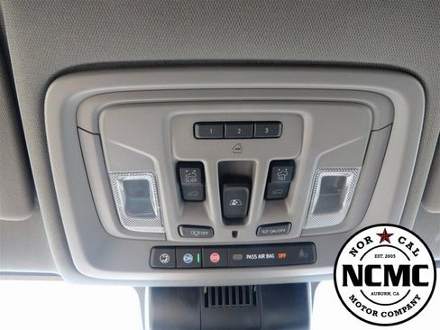 Used 2024 GMC Sierra 2500 Denali w/ Denali Reserve Package image 37