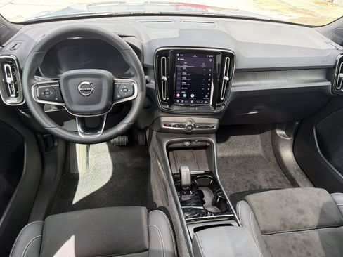 Used 2023 Volvo C40 P8 Recharge Plus w/ Climate Package AWD/4WD image 15