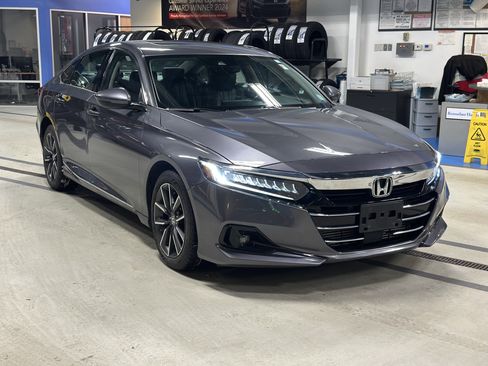 Used 2021 Honda Accord EX-L image 3