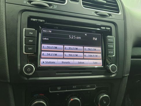 Used 2014 Volkswagen Jetta TDI image 31