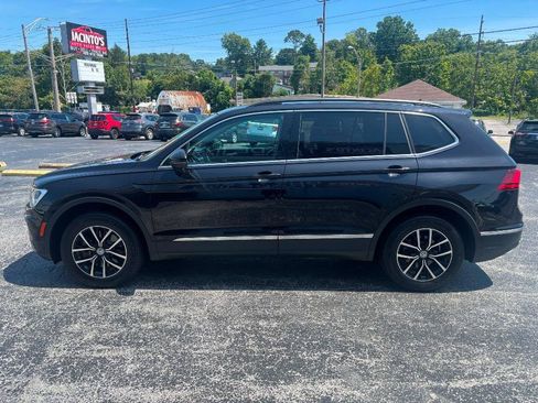 Used 2021 Volkswagen Tiguan SE AWD/4WD image 6