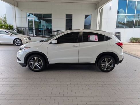 Used 2022 Honda HR-V EX image 9