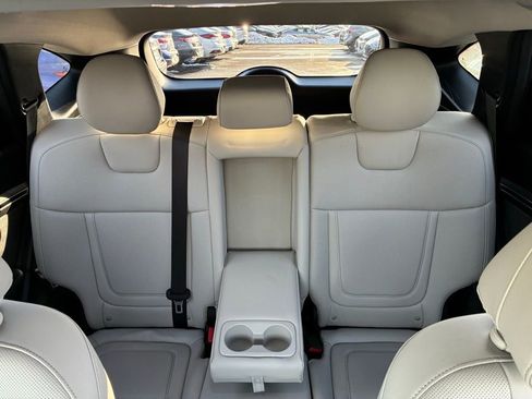 Used 2023 Hyundai Tucson SEL w/ Convenience Package image 16