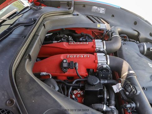 Used 2015 Ferrari California T RWD image 26