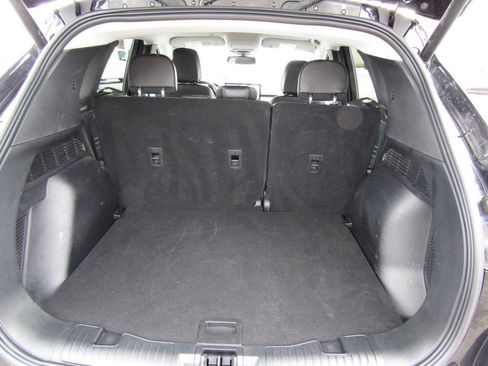 Used 2025 Ford Escape Platinum image 22