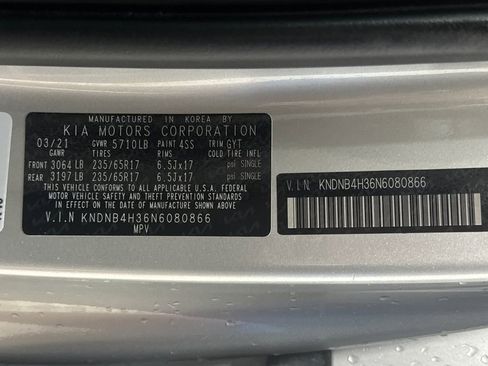Used 2022 Kia Carnival LX FWD image 54