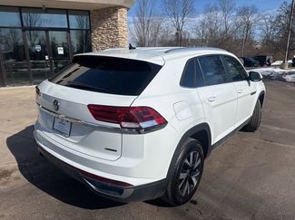 Used 2023 Volkswagen Atlas Cross Sport SE video 3