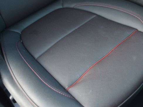 Used 2023 Chevrolet Blazer RS image 36