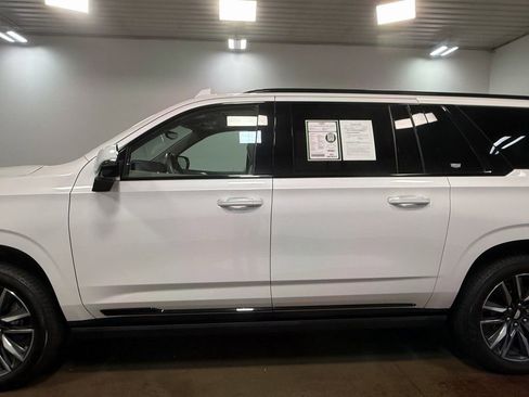 Used 2021 Cadillac Escalade ESV Sport Platinum image 37