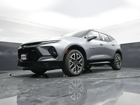 Used 2025 Chevrolet Blazer RS AWD/4WD image 54