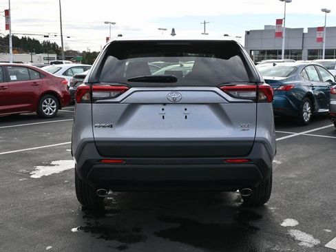 New 2025 Toyota RAV4 XLE image 6