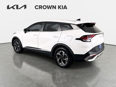 Used 2023 Kia Sportage LX FWD image 7