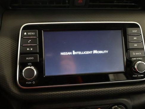 New 2025 Nissan Kicks Play S image 15