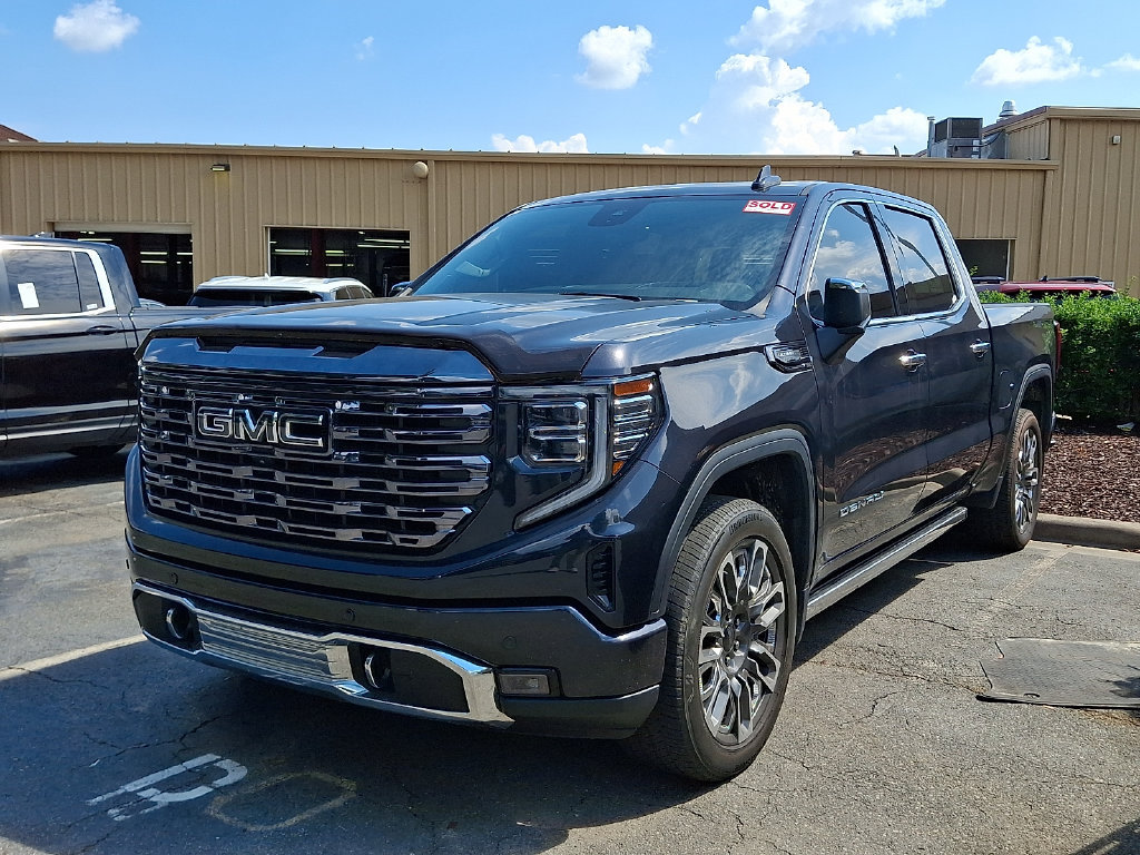 Used 2023 GMC Sierra 1500 Denali Ultimate AWD/4WD image 1
