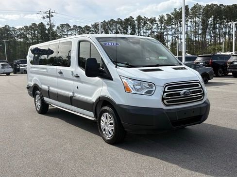 Used 2018 Ford Transit 350 XLT RWD image 7