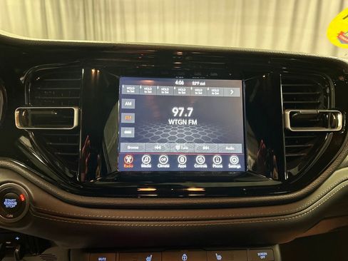 Used 2024 Dodge Durango SXT w/ SXT Blacktop Group image 17