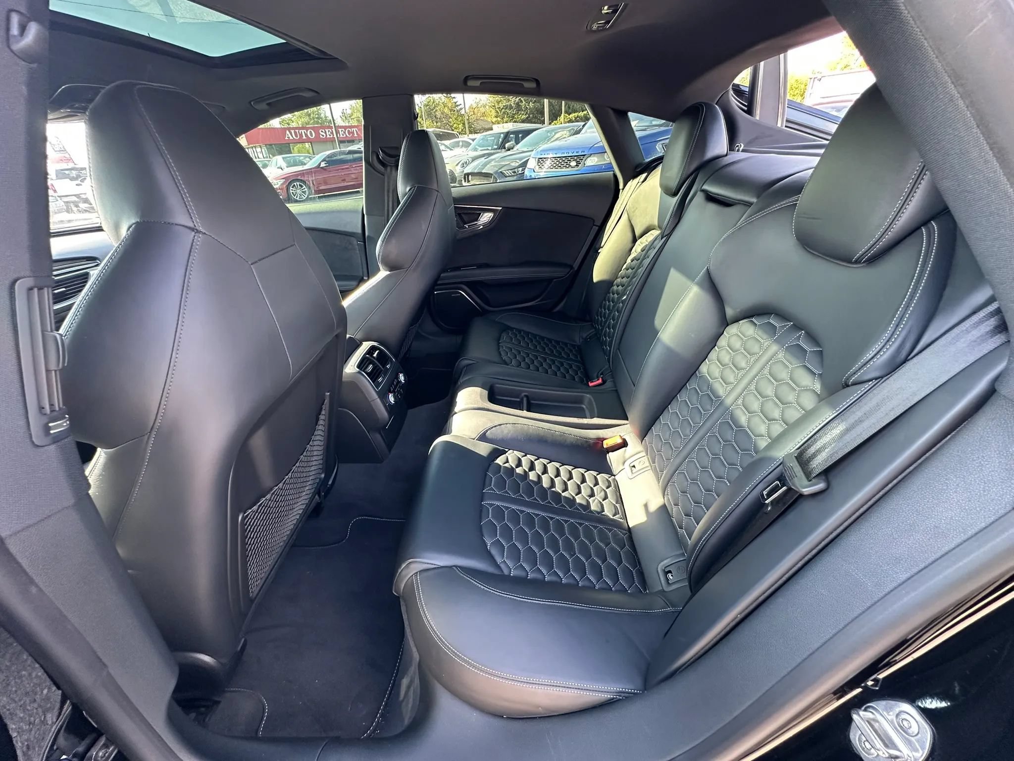 Used 2016 Audi RS 7 Prestige w/ Carbon-Optic Package AWD/4WD image 17