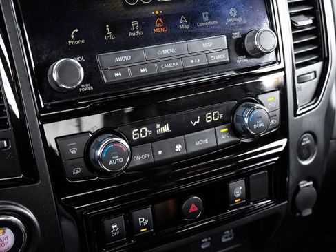 Used 2023 Nissan Titan PRO-4X w/ Off Road Protection Package image 22