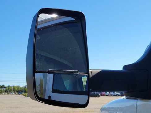 New 2025 GMC Savana 3500 w/ Power Convenience Package image 10