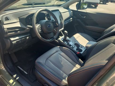 Used 2024 Subaru Crosstrek 2.5i Limited AWD/4WD image 22
