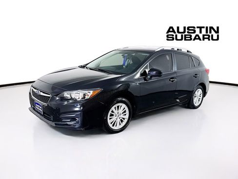 Used 2017 Subaru Impreza 2.0i Premium AWD/4WD image 3
