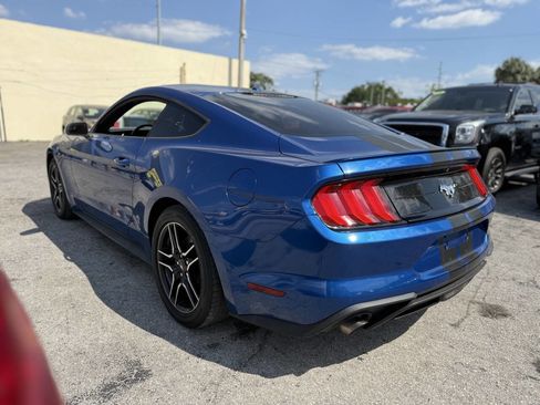 Used 2018 Ford Mustang Coupe w/ Equipment Group 101A image 5