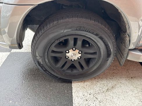 Used 2004 Toyota Sequoia SR5 image 13