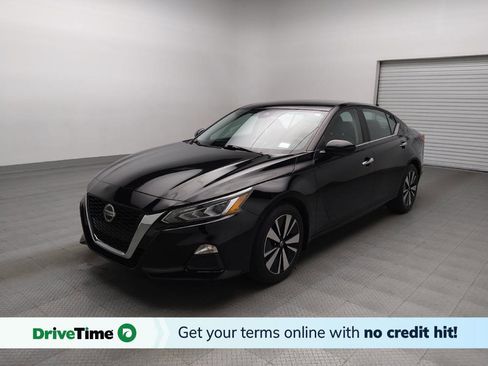 Used 2021 Nissan Altima 2.5 SV image 1