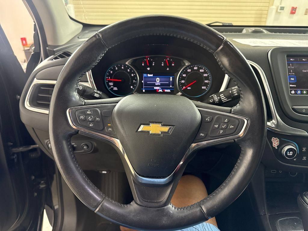 Used 2021 Chevrolet Equinox LT FWD image 31