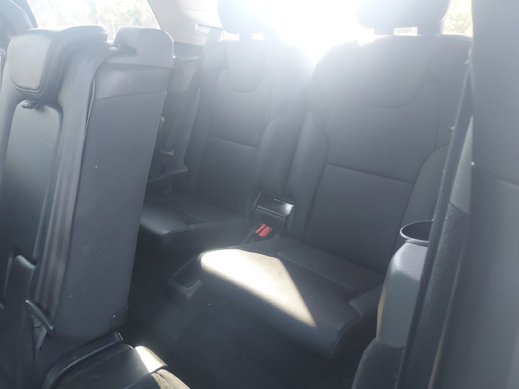 Used 2017 Volvo XC90 T6 Momentum w/ Vision Package AWD/4WD image 33