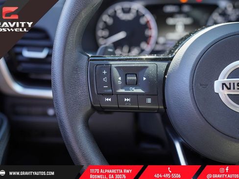 Used 2021 Nissan Rogue SV image 28