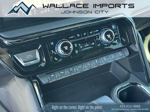 Used 2025 GMC Sierra 1500 AT4X AWD/4WD image 28