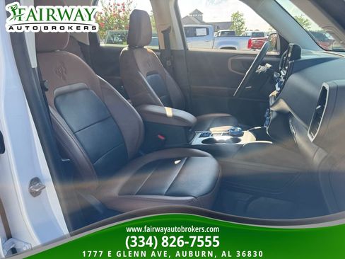 Used 2021 Ford Bronco Sport Badlands w/ Badlands Package AWD/4WD image 12