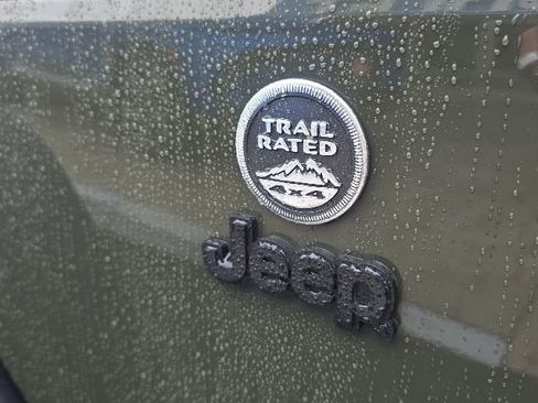 Used 2015 Jeep Wrangler Sport w/ Quick Order Package 24S AWD/4WD image 12