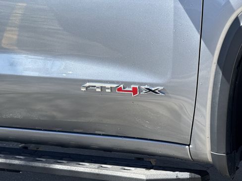 Used 2024 GMC Sierra 1500 AT4X image 3